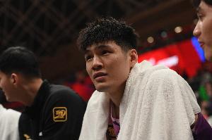 探长：今夏原俱乐部可为陈国豪&amp;邹阳提供涨薪100%合同 且有权匹配