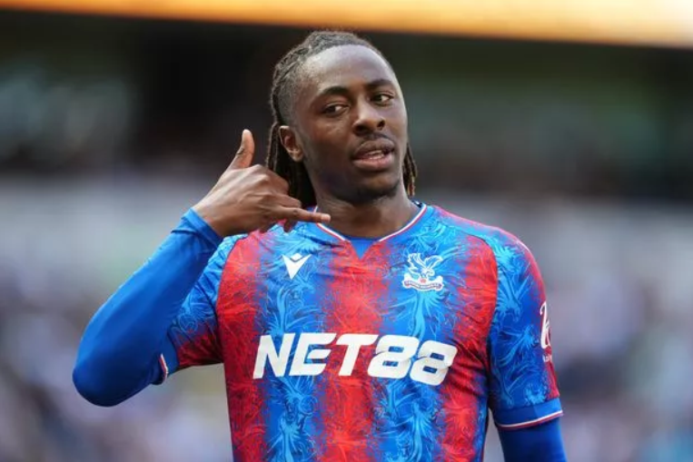 bob半岛体育官方网站-英媒：枪手考虑球员加钱求购埃泽，水晶宫愿接受特罗萨德加入交易