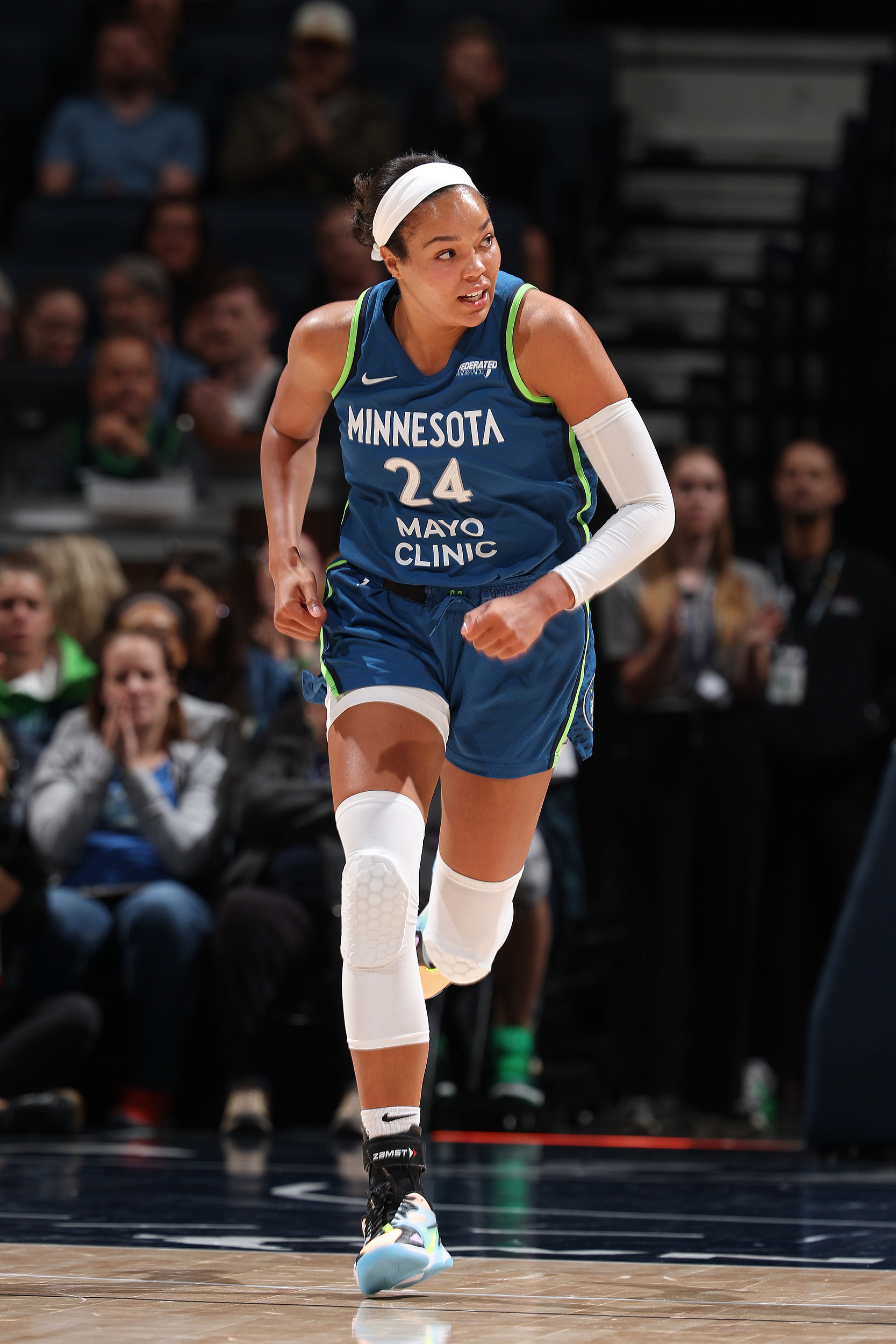 bob半岛体育官方网站-复出状态真好！科利尔首节5中4独得11分1篮板2助攻